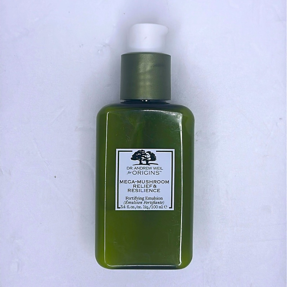 New Origins Mega-Mushroom Relief & Resilience Fortifying Emulsion 3.4 oz